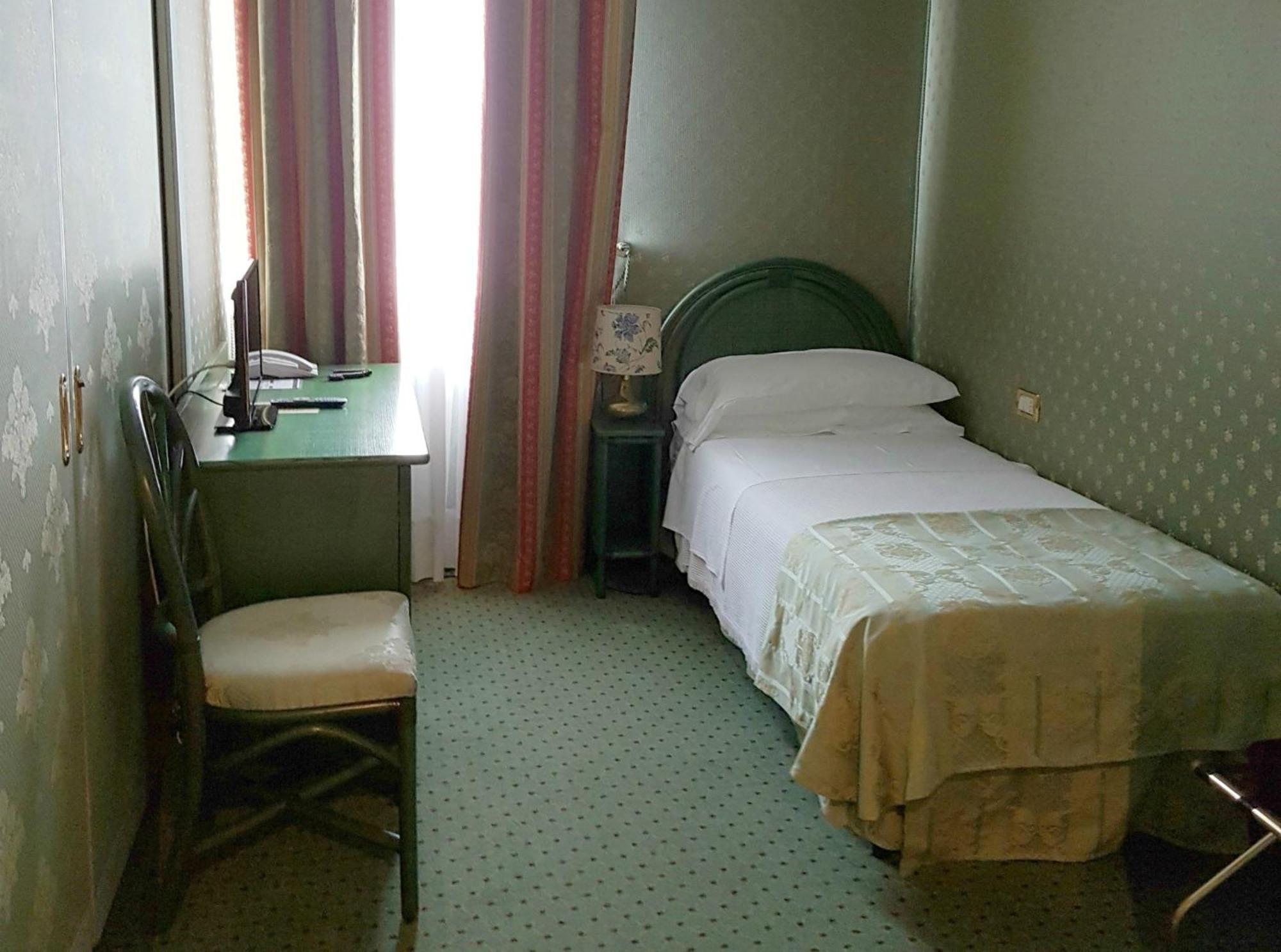 Hotel Biasutti Lido di Venezia Pokój zdjęcie